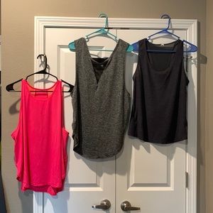 3️⃣ workout tank tops